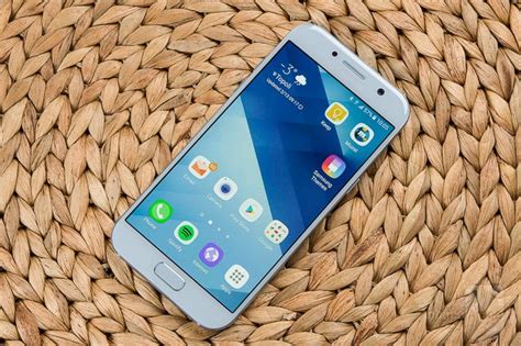 Samsung Galaxy A5 (2017) Review: The Golden 